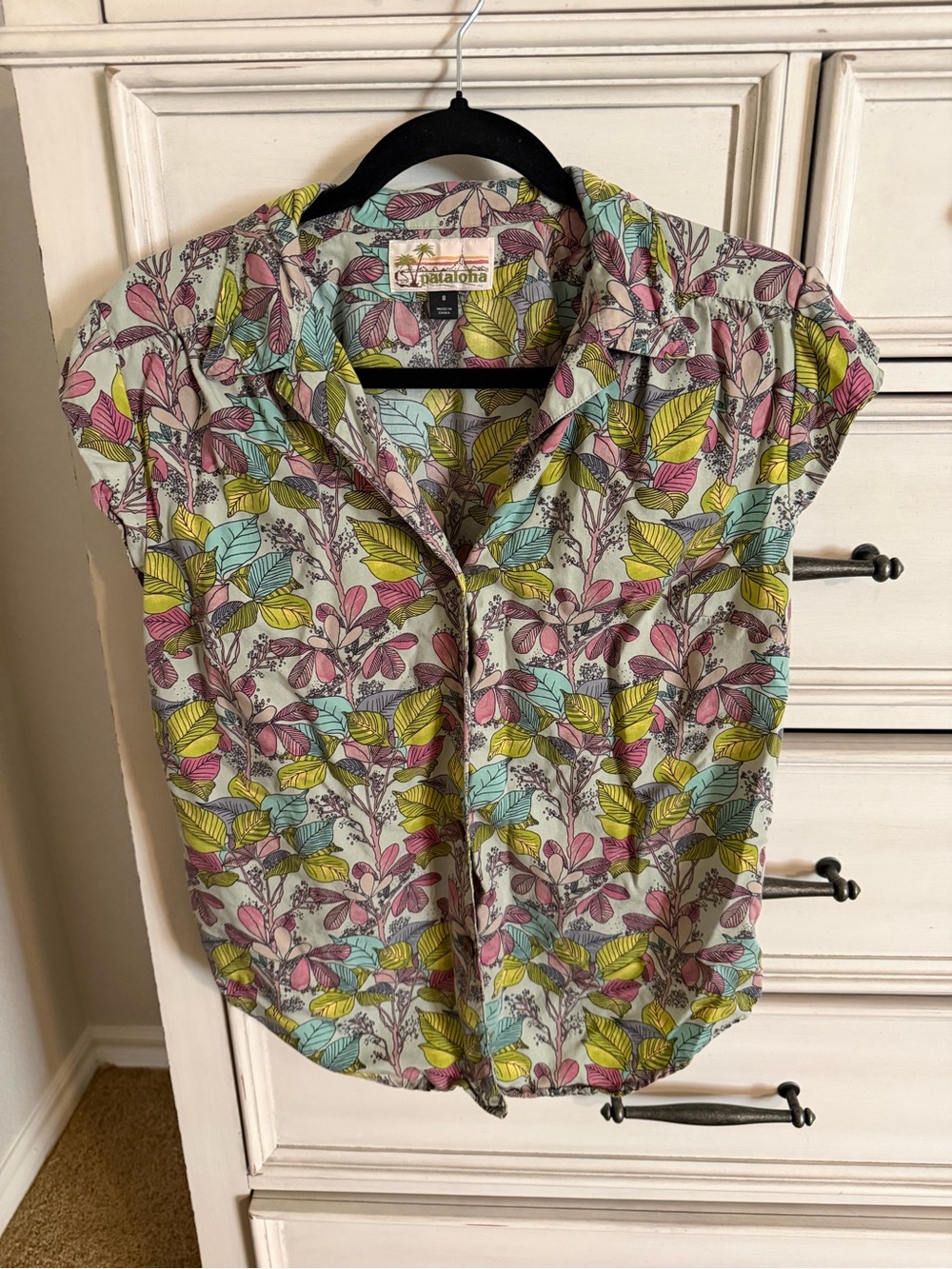 Patagonia pataloha button up tee